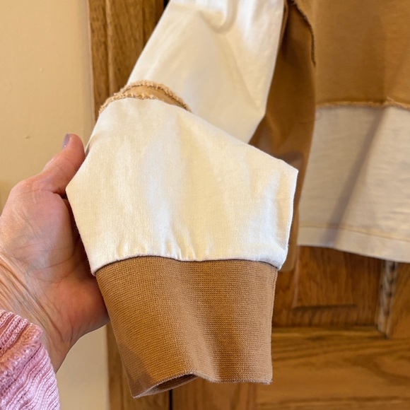 BDG Cream and Tan Raw-Edge Colorblock Crop Sweatshirt - Picture 4 of 10